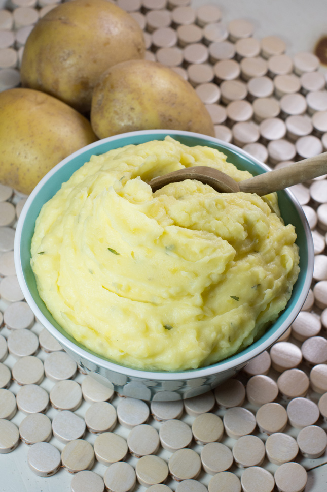 Creamy Dairy Free Mashed Potatoes | Sherri @ Watch Eat Learn