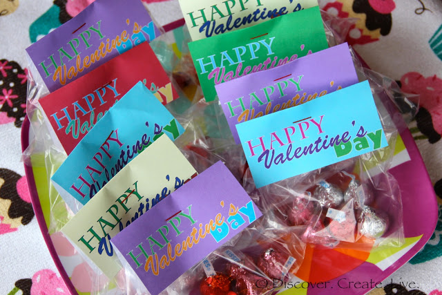Graphic Monday: Valentine’s Treat Bag Wrappers