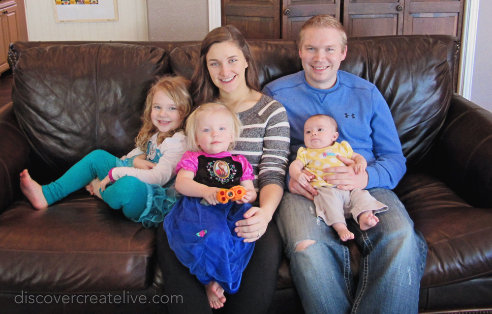 the whole family! {only 1-month away from meeting baby brother!}